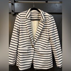 LOFT Women's Navy and White Striped Blazer